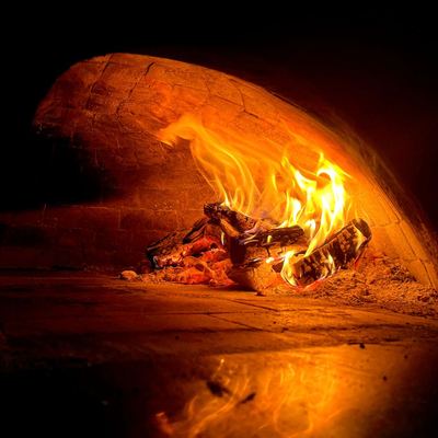Le feu pâle au bord de l’Ébrié