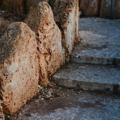 Emberlit Winter Steps