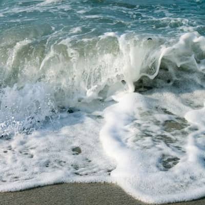 Tide-washed Whisper Undertones