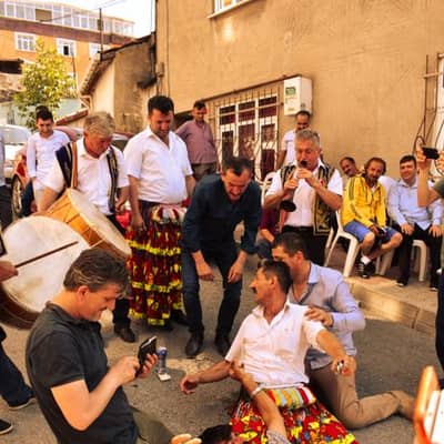 Yulduzli Shamning Sirli Dalgasi