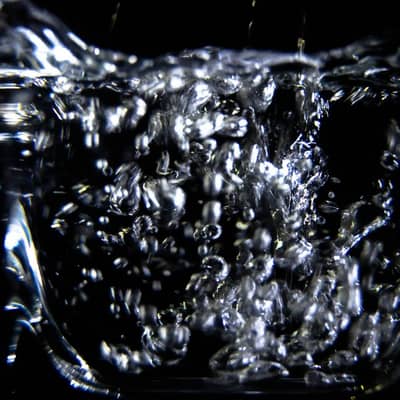 霧雨の夜明け、柔らかく夢を聴く